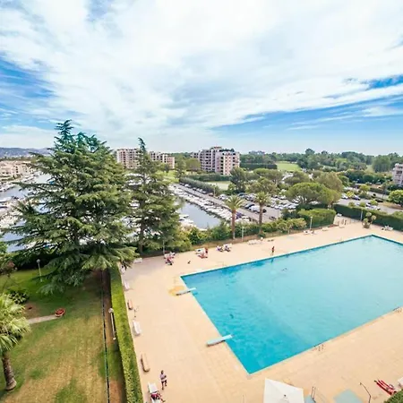Cannes Marina - Le Surcouf 公寓 *